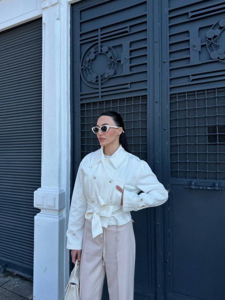 جاكيت كتان قصير