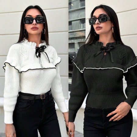 بلوز صوف مع شكلة